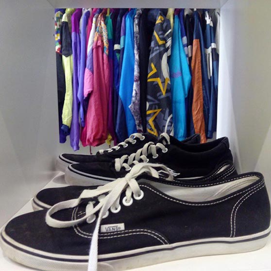 Entrevista a Elba Haxel, impulsora de Plastik Vintage Shop, un espacio para el arte y la moda