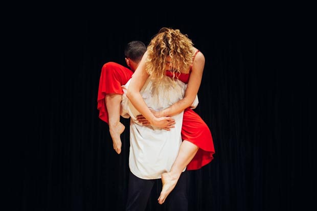 “Ausencia: mi voz a ti, Cernuda”