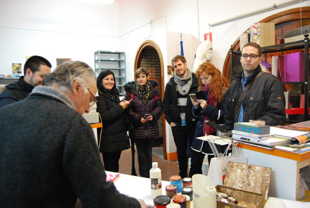 Noche Tenderos en Bruno Solano