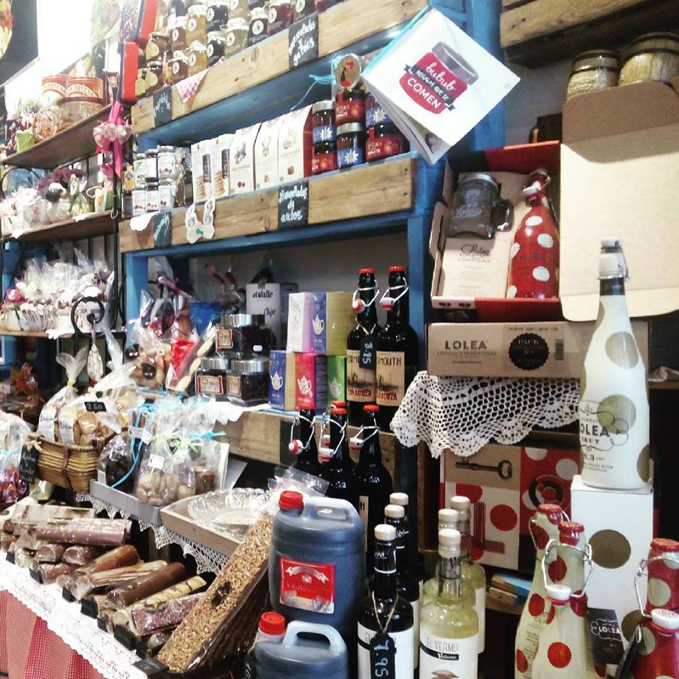 Así fue la Noche de los Tenderos Creativos Edición Universidad 2/2 - Made  in Zaragoza